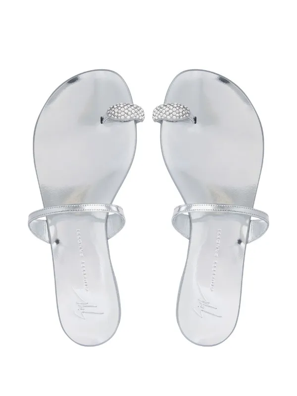 シューズ・サンダルその他 RABANNE Woman Flat sandals Silver 22AHH0094EMB009 P040 Giuseppe Zanotti Ring Flat Sandals | Silver | FARFETCH