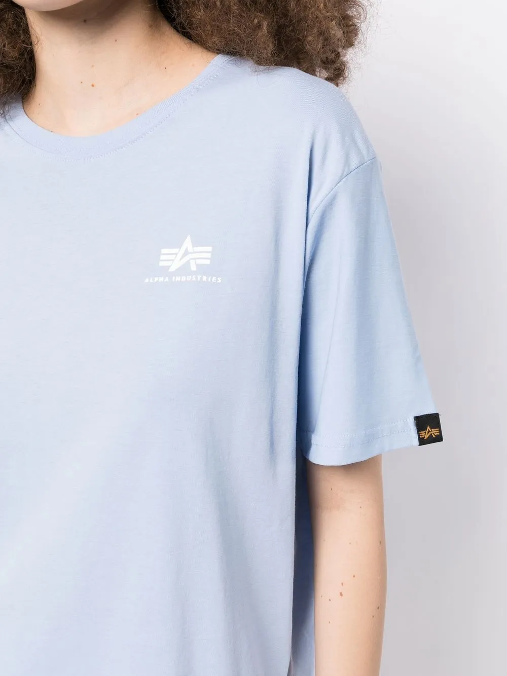 Alpha Industries Chest Logo-print Detail T-shirt In Blue