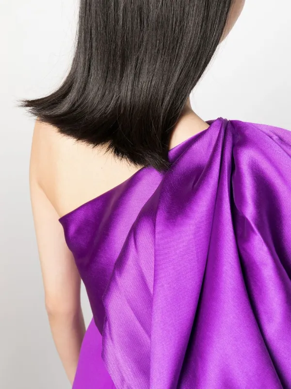 One top shoulder neckline