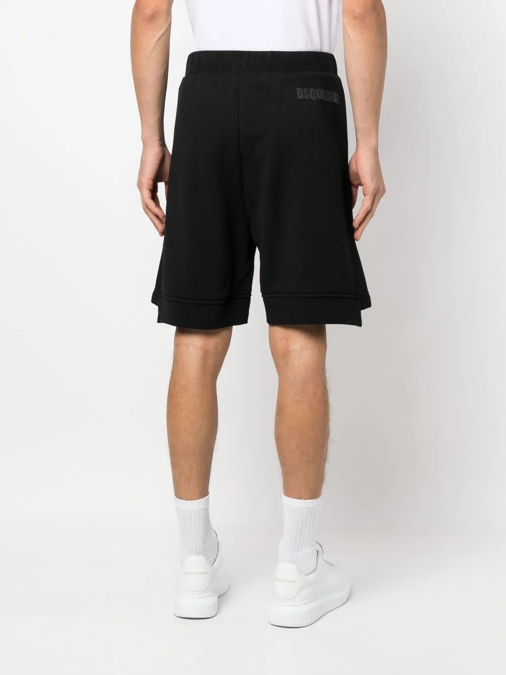 Shop Dsquared2 Logo-print Bermuda Track Shorts In 黑色