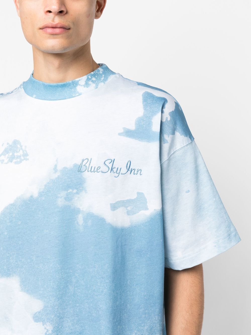 Jaded London T-shirt with cloud print in blue