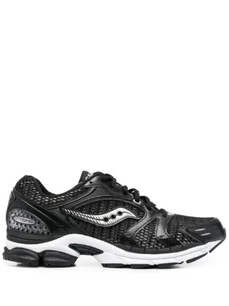 Saucony