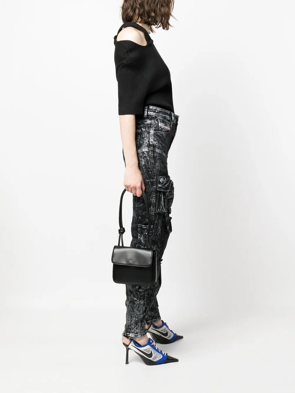 Moschino Schoudertas met geknoopte band - Zwart