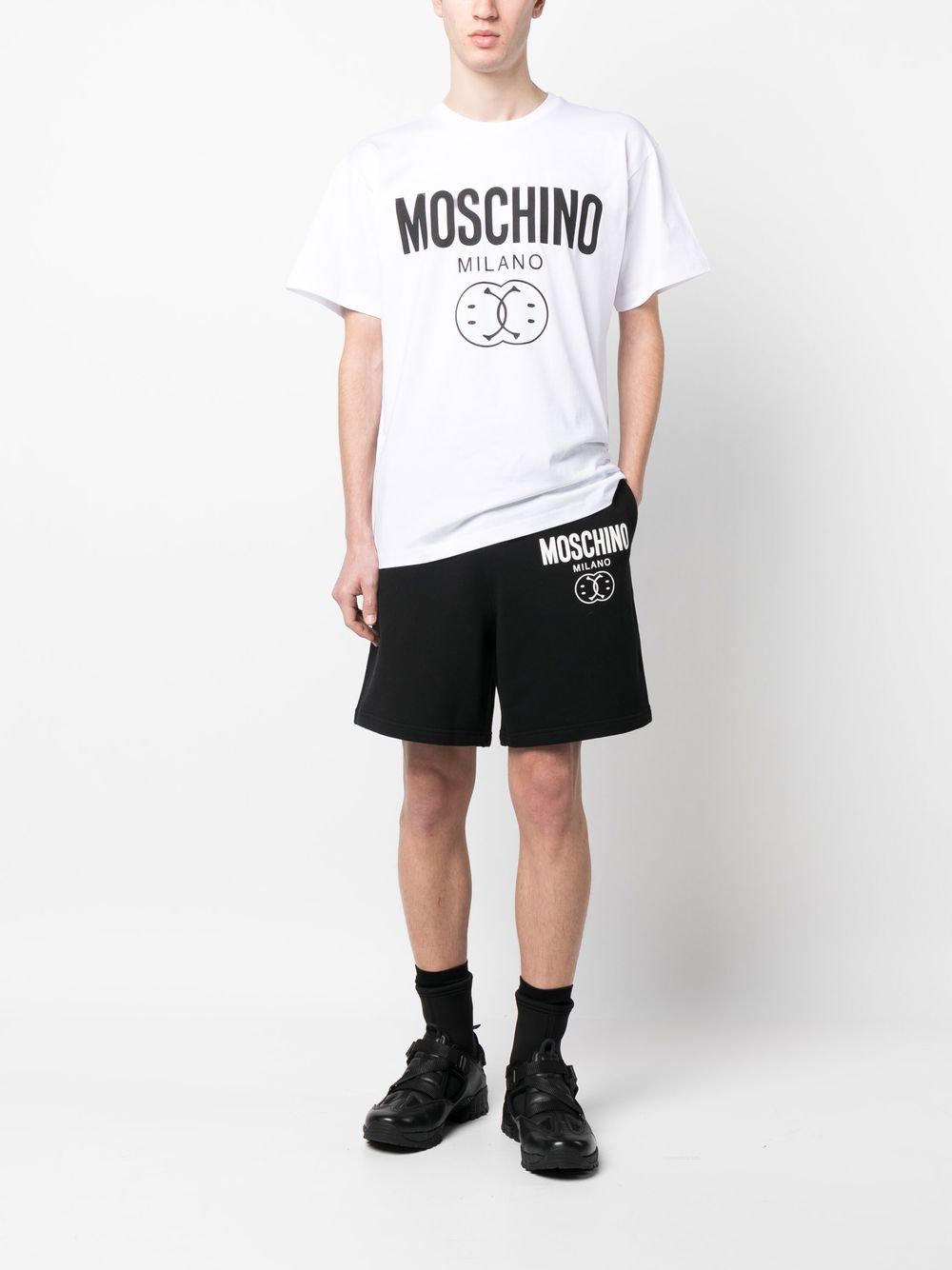 Shop Moschino Logo-print Track Shorts In 黑色