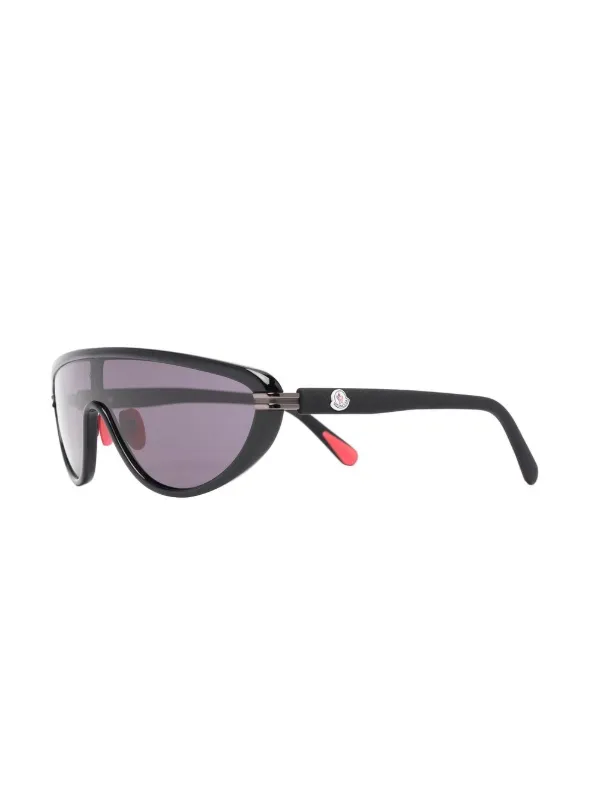 Moncler Eyewear Vitesse サングラス | ブラック | FARFETCH JP