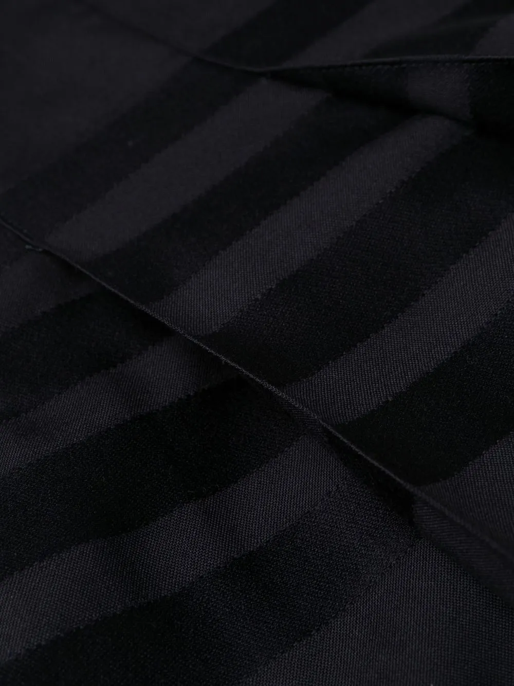 4-Bar woollen pleated skirt