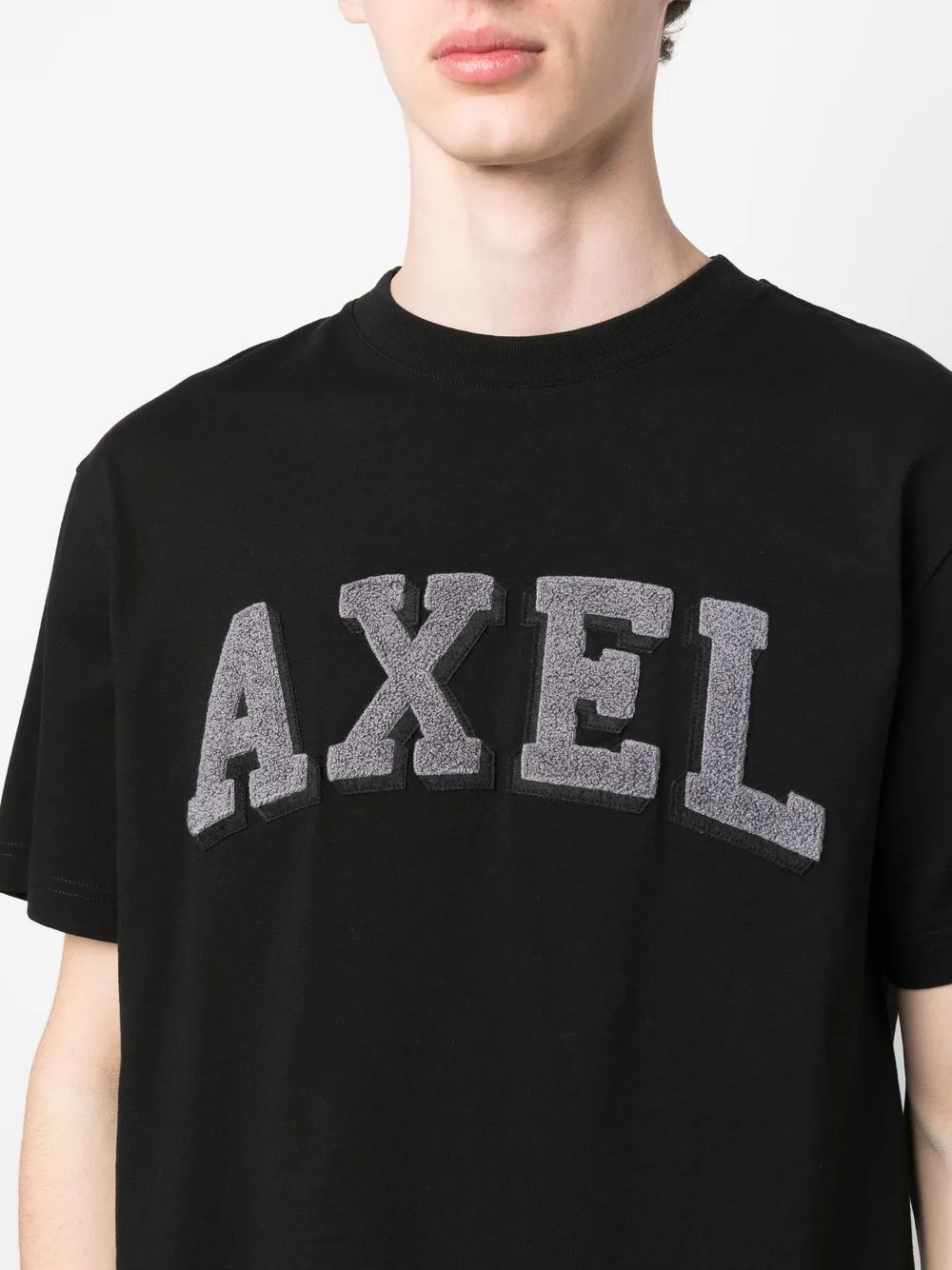 Affordable Axel Arigato Axel Arc logo-applique T-shirt Men