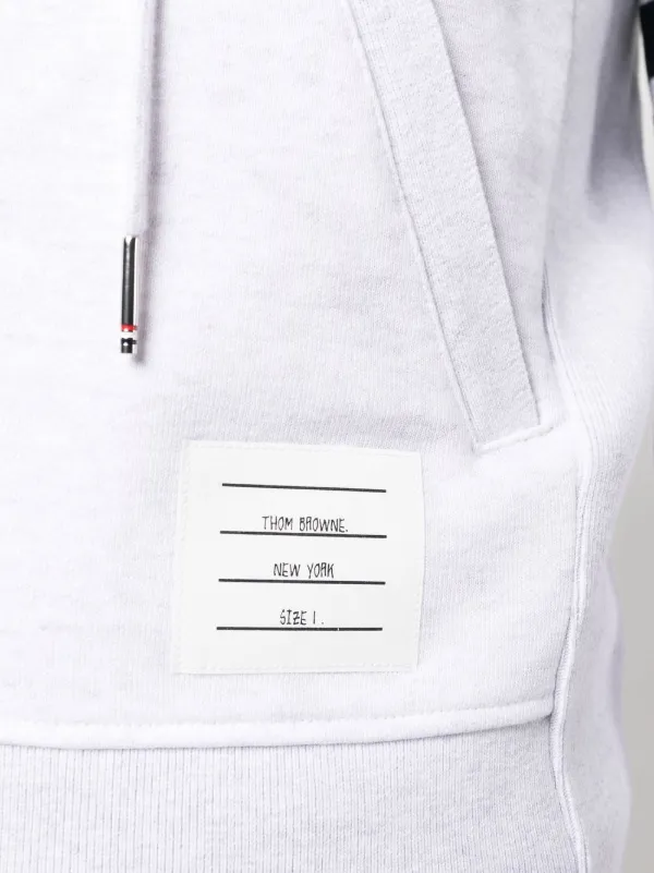 【THOM BROWNE】Logo Detail Bermuda Sweatshirt/全国送料込み Thom Browne Crew neck cotton sweatshirt with stripe detail