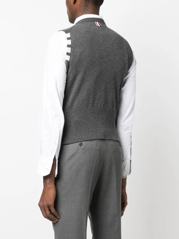 Thom Browne ストライプディテール ニットベスト | グレー Thom Browne ストライプディテール ニットベスト | グレー