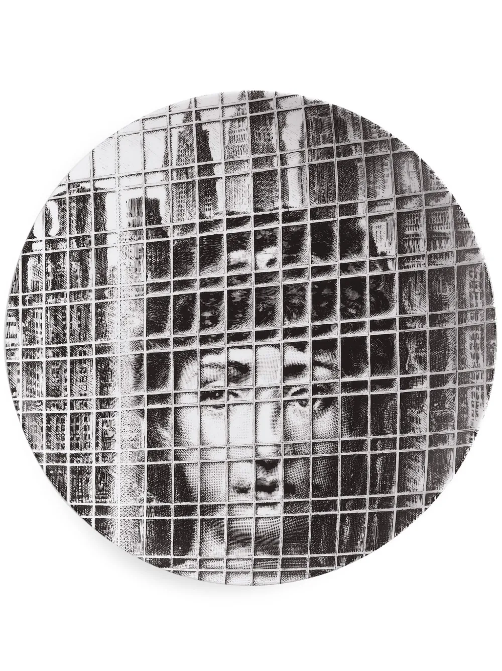 Fornasetti Tema e Variazioni Teller 26cm | Weiß | Image 1