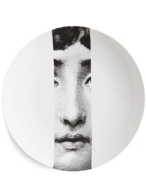 Fornasetti Tema e Variazioni N1 ウォールプレート 26cm | ブラック