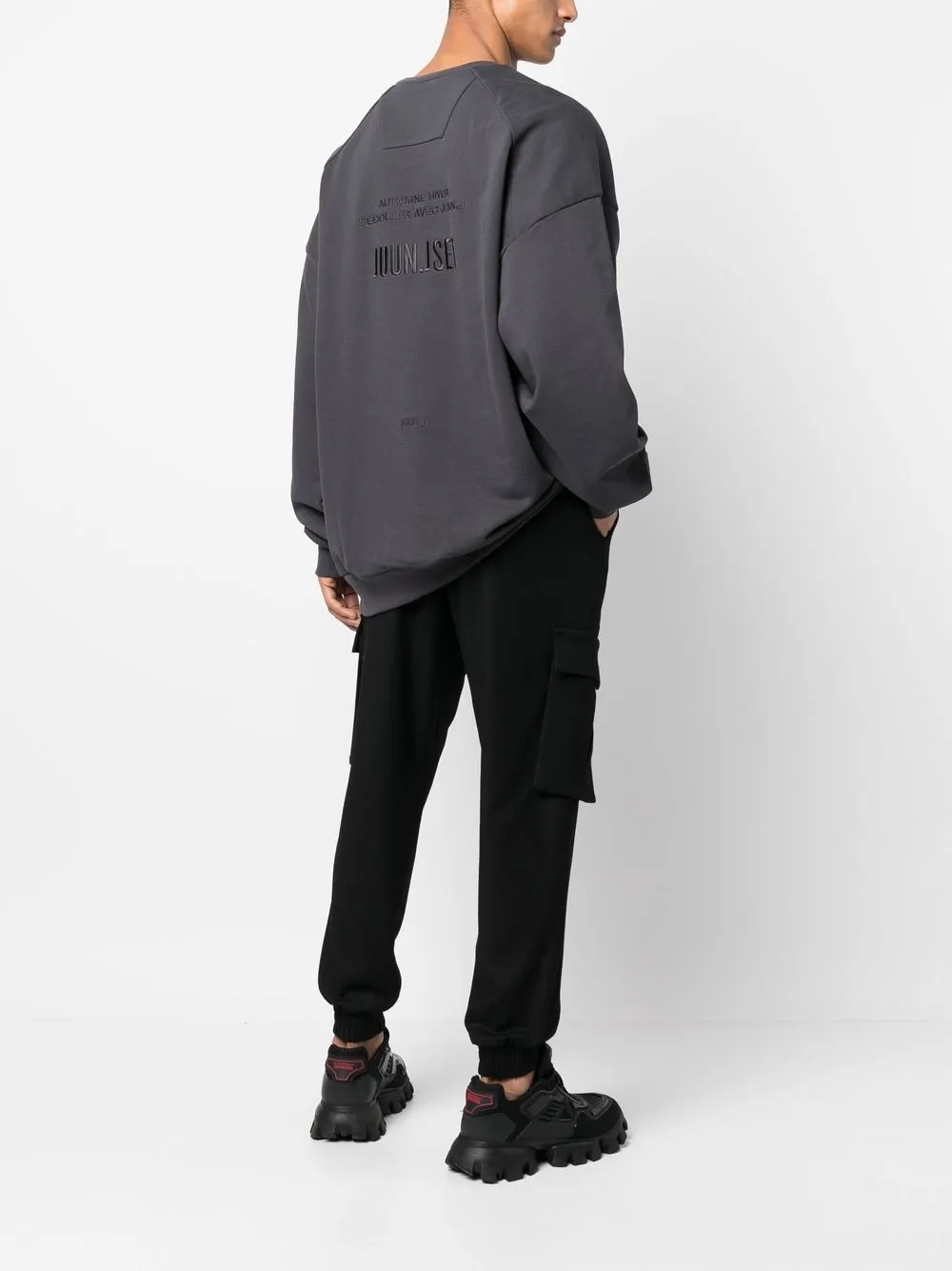 Juun.J Sweater met geborduurd logo - Grijs