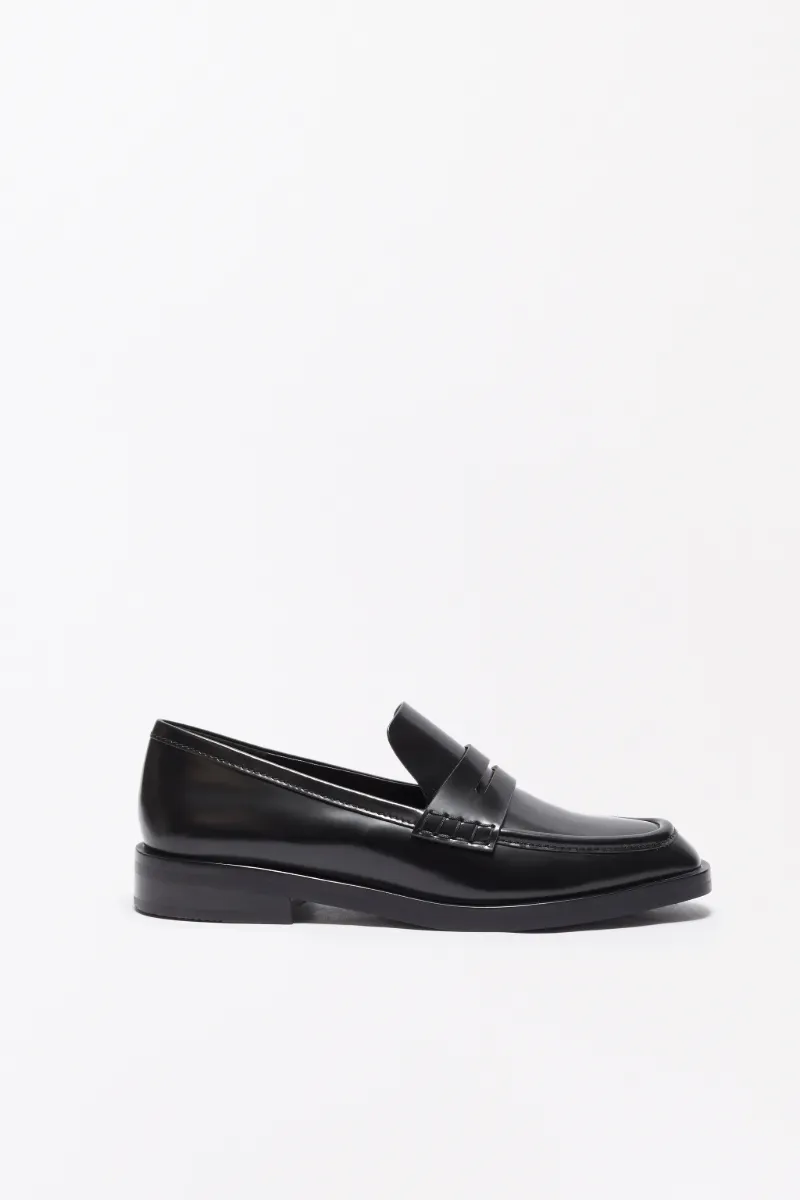 Alexa アレクサ ペニーローファー in black | 3.1 Phillip Lim