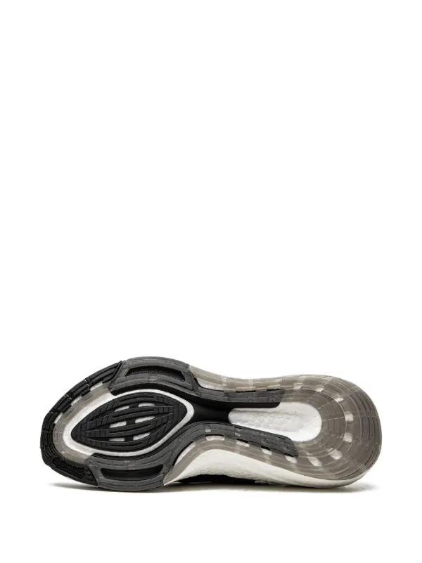 Adidas Ultraboost 22 