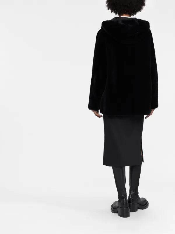 ムートン・ファーコート PRADA BLACK REVERSIBLE FUR COAT Prada Reversible Shearling Jacket | Black | FARFETCH