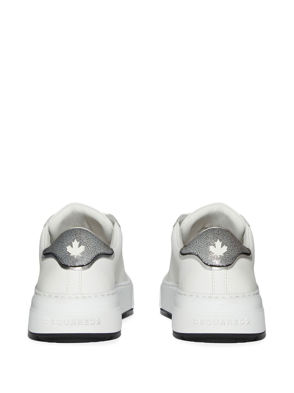 Shop Dsquared2 Branded Heel-counter Low-top Sneakers In M1616 Bianco+argento
