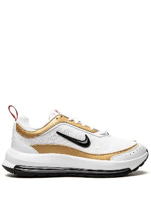 Nike airmax hot sale 720 white