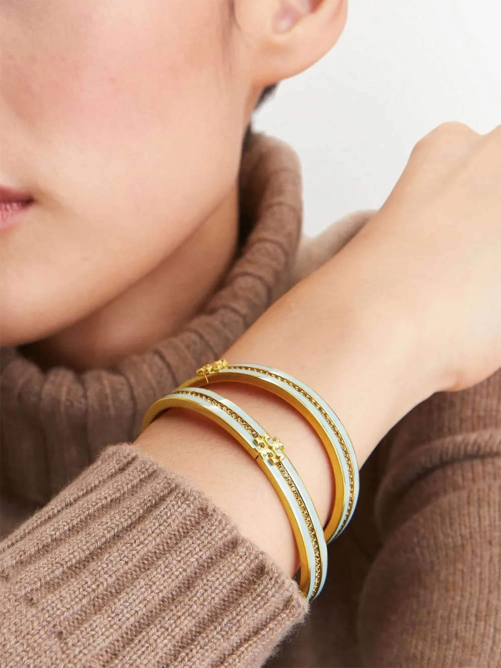Tory Burch Crystal-embellished Bracelet In Gold