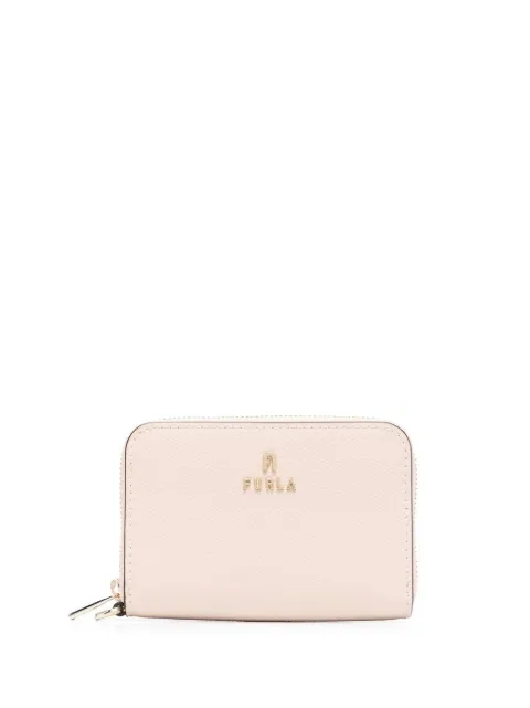 Furla cartera con placa del logo
