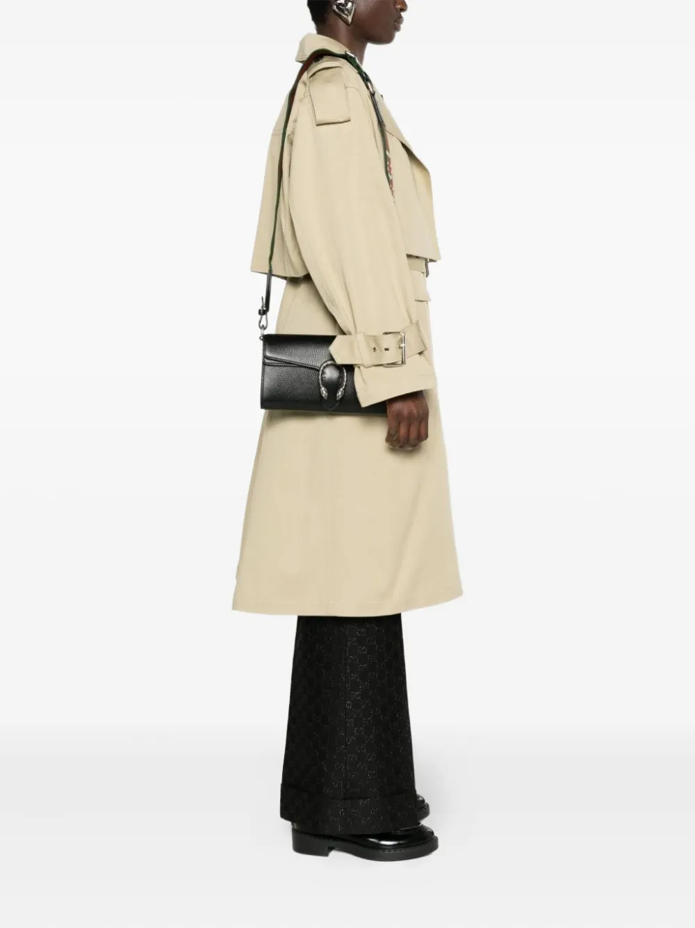 Gucci Small Dionysus Shoulder Bag in Black, view 2