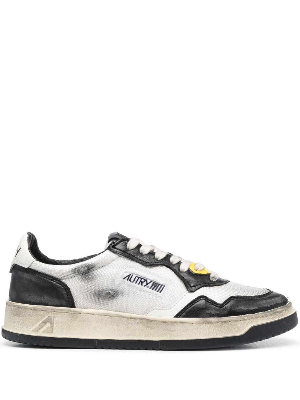 AUTRY MEDALIST LOW SUPER VINTAGE SNEAKERS