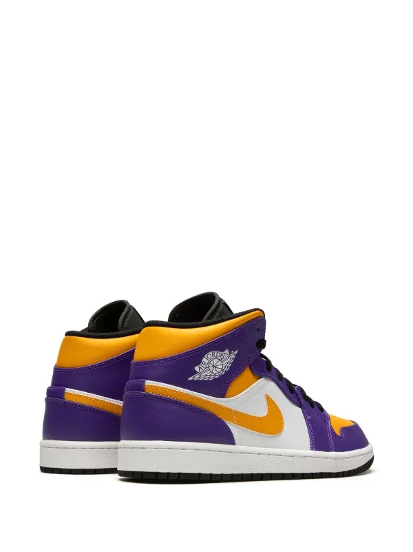 Nike jordan lakers hot sale