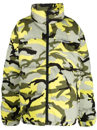VETEMENTS