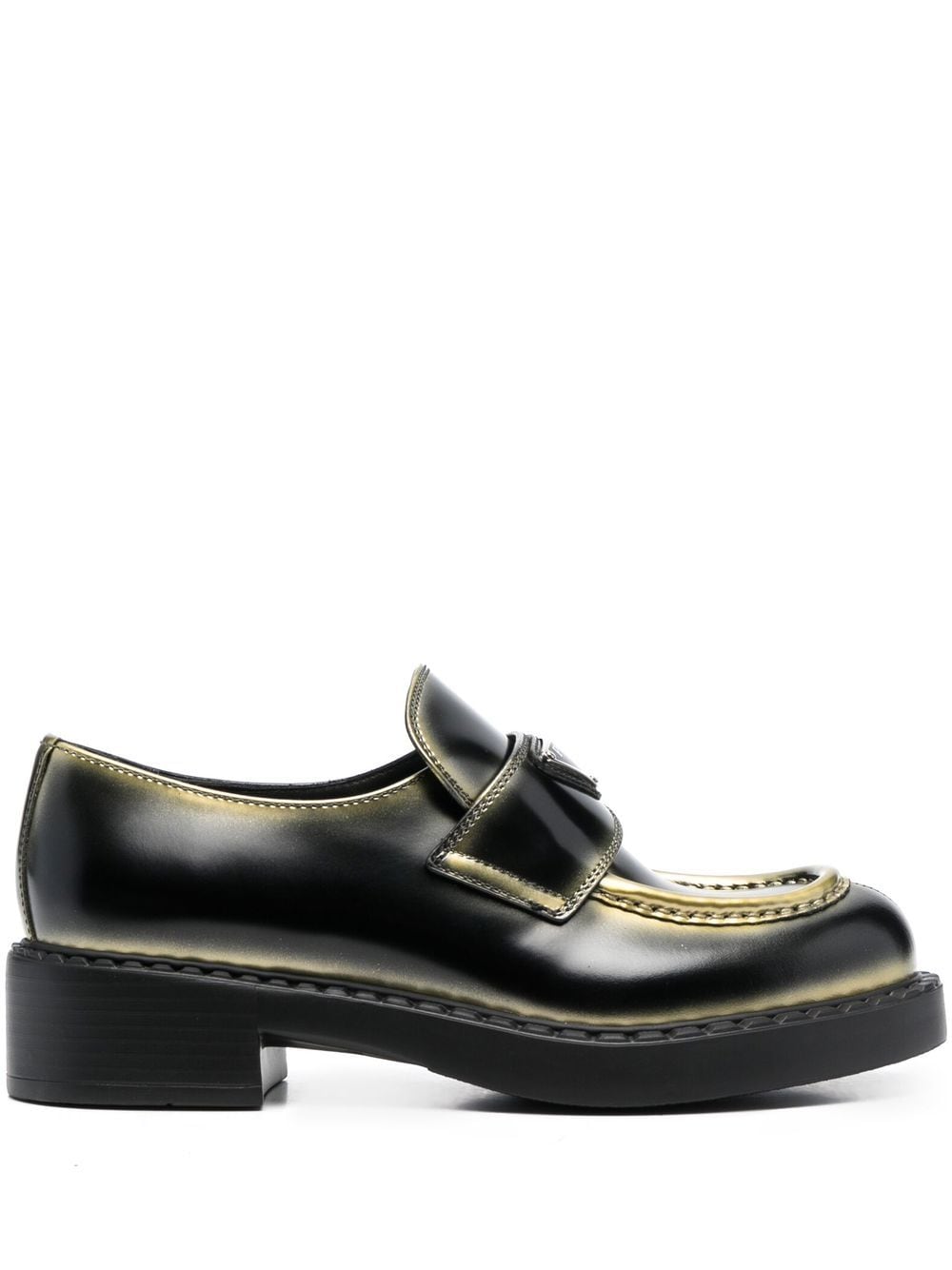 Prada logo-plaque leather loafers Black