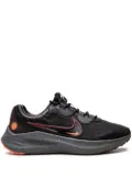 Nike Winflo 8 Shield ""Bronze Eclipse/Redstone/Total"" sneakers - Black