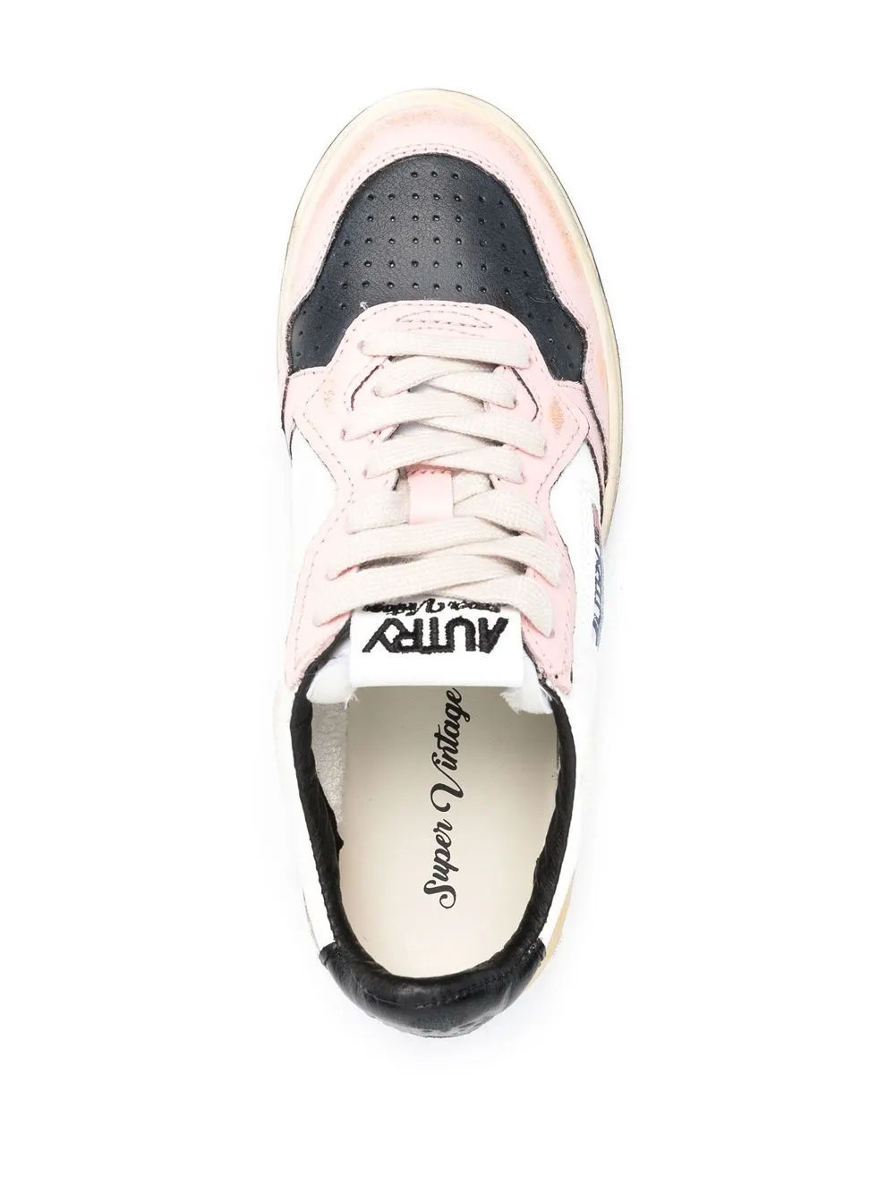 Autry Medalist Low-top Sneakers In White