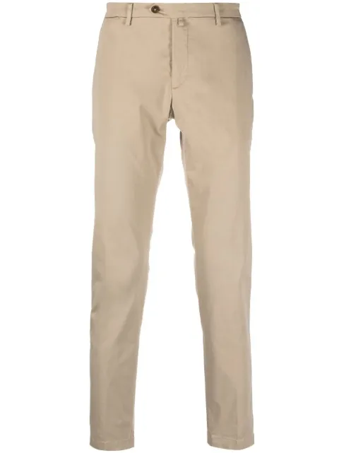 straight-leg trousers