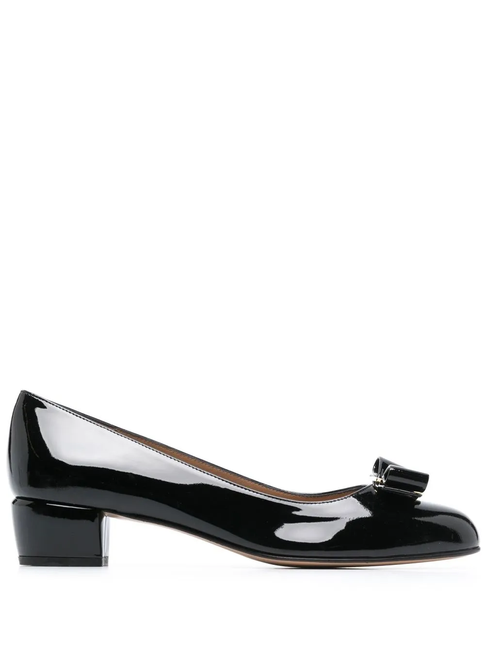 

Ferragamo Vara 35mm patent leather pumps - Black