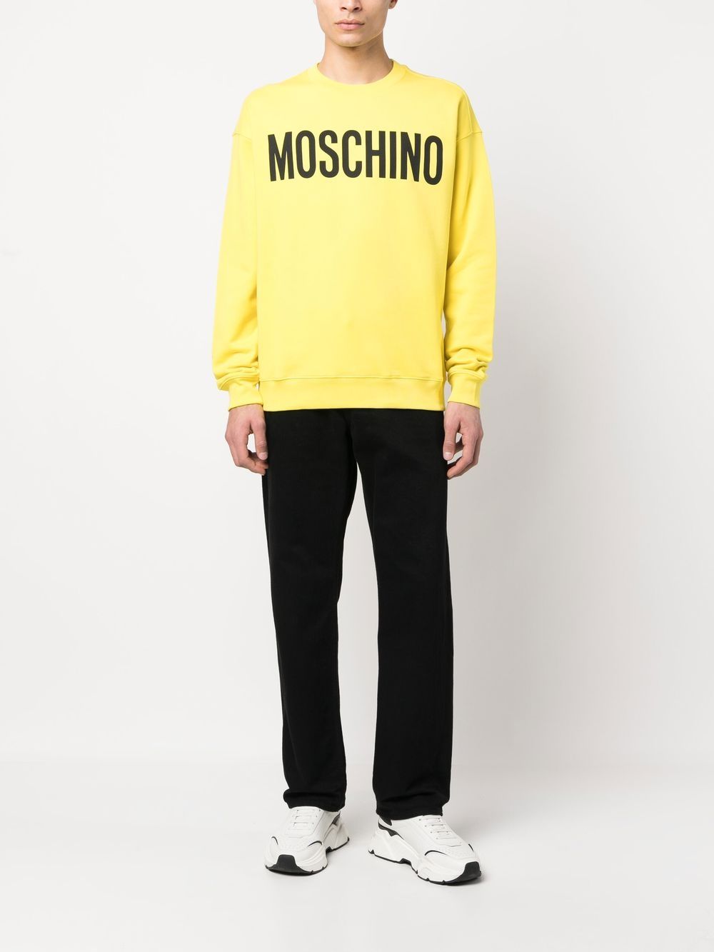 Moschino Sweater met logoprint - Geel
