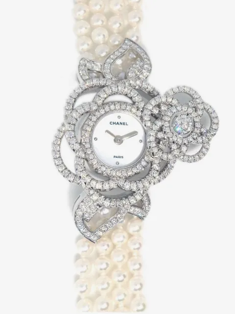 CHANEL Pre-Owned 1990-2000 pre-owned Camélia pearl 23mm