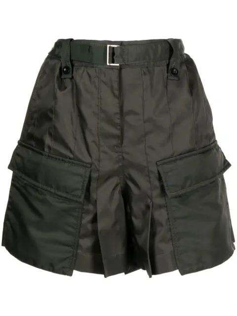 sacai shorts cargo con tiro alto