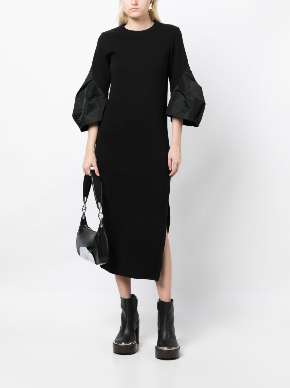 sacai puff-sleeve ribbed-knit dress - Zwart