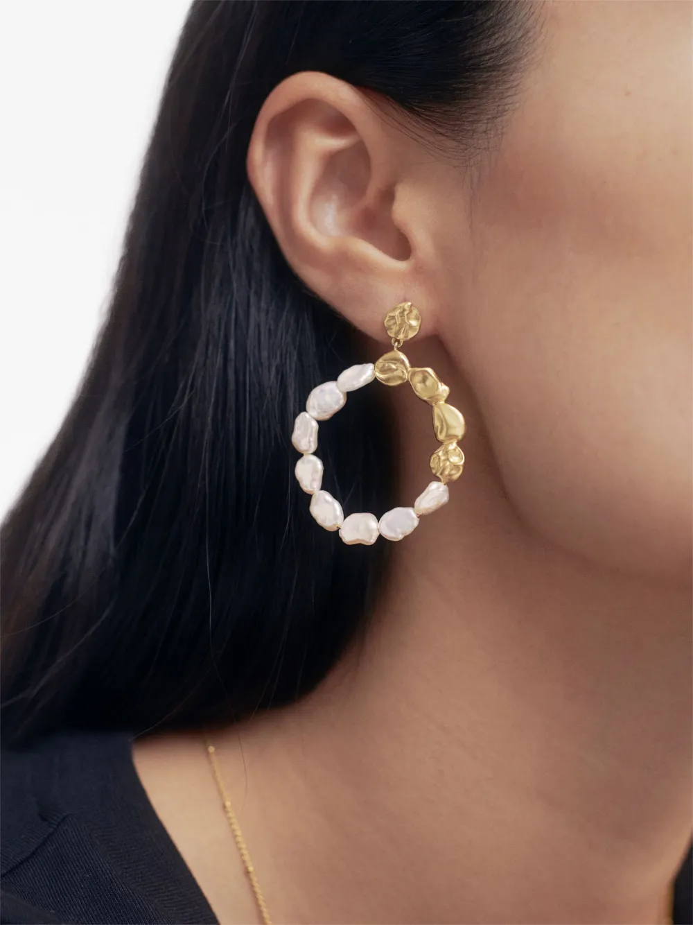 Shop Monica Vinader Pearl Dangle Earrings In Gold