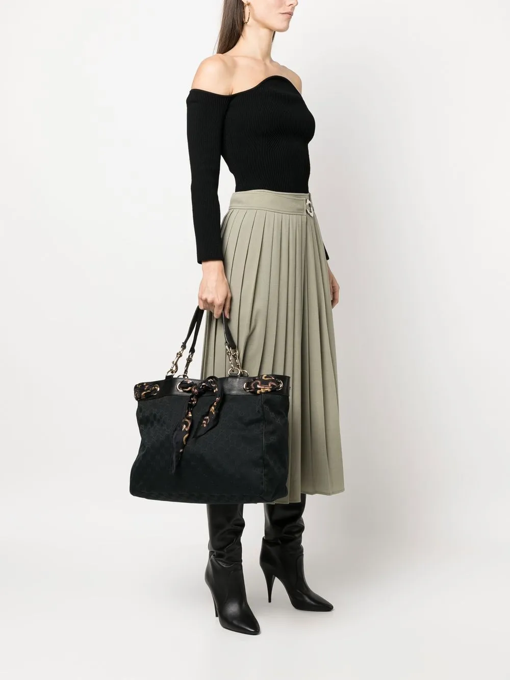 Preowned Gucci 2010s Positano Tote Bag In Black ModeSens