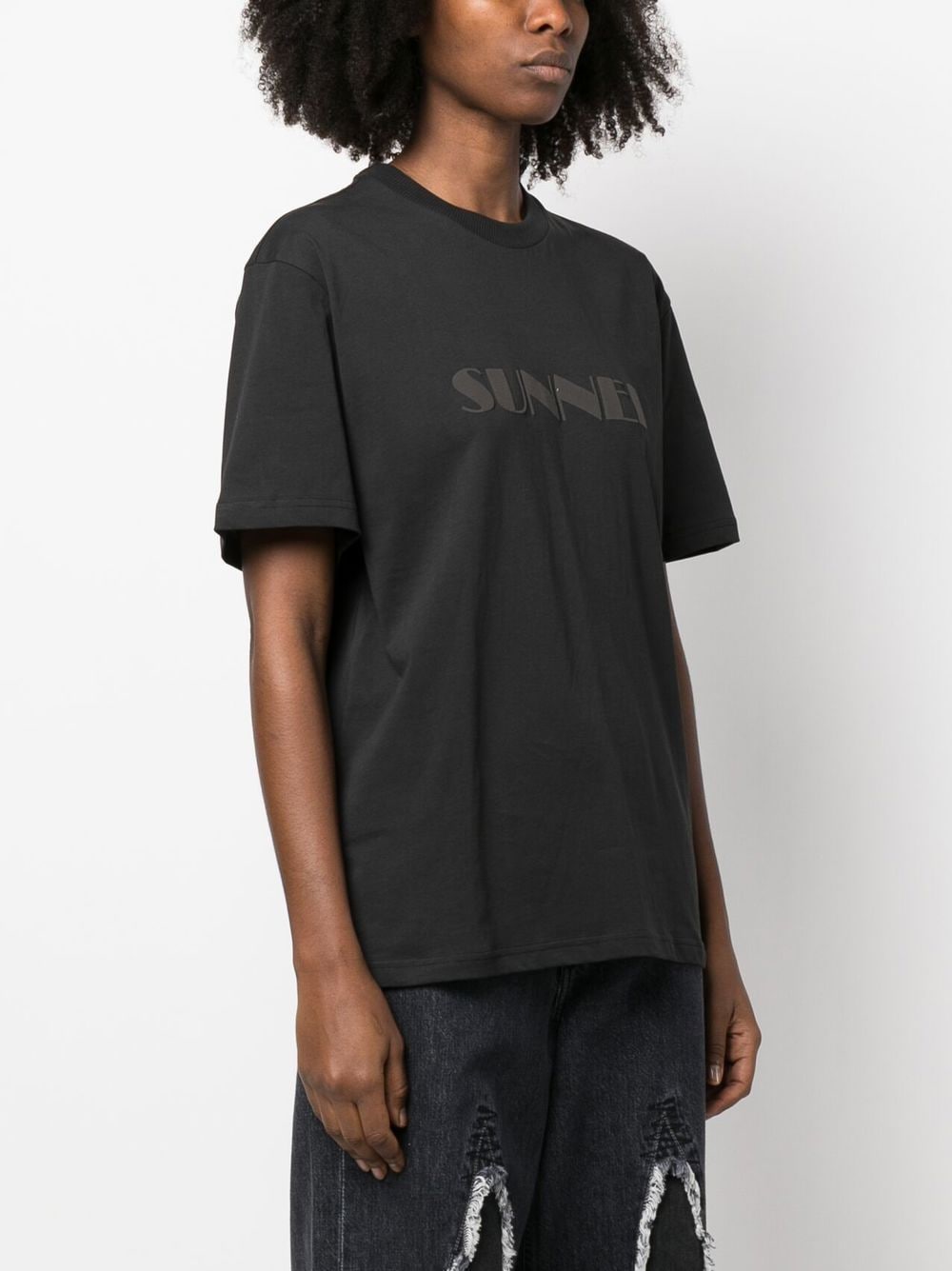 Shop Sunnei Logo-print Cotton T-shirt In Schwarz