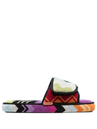 Zig zag slippers shop