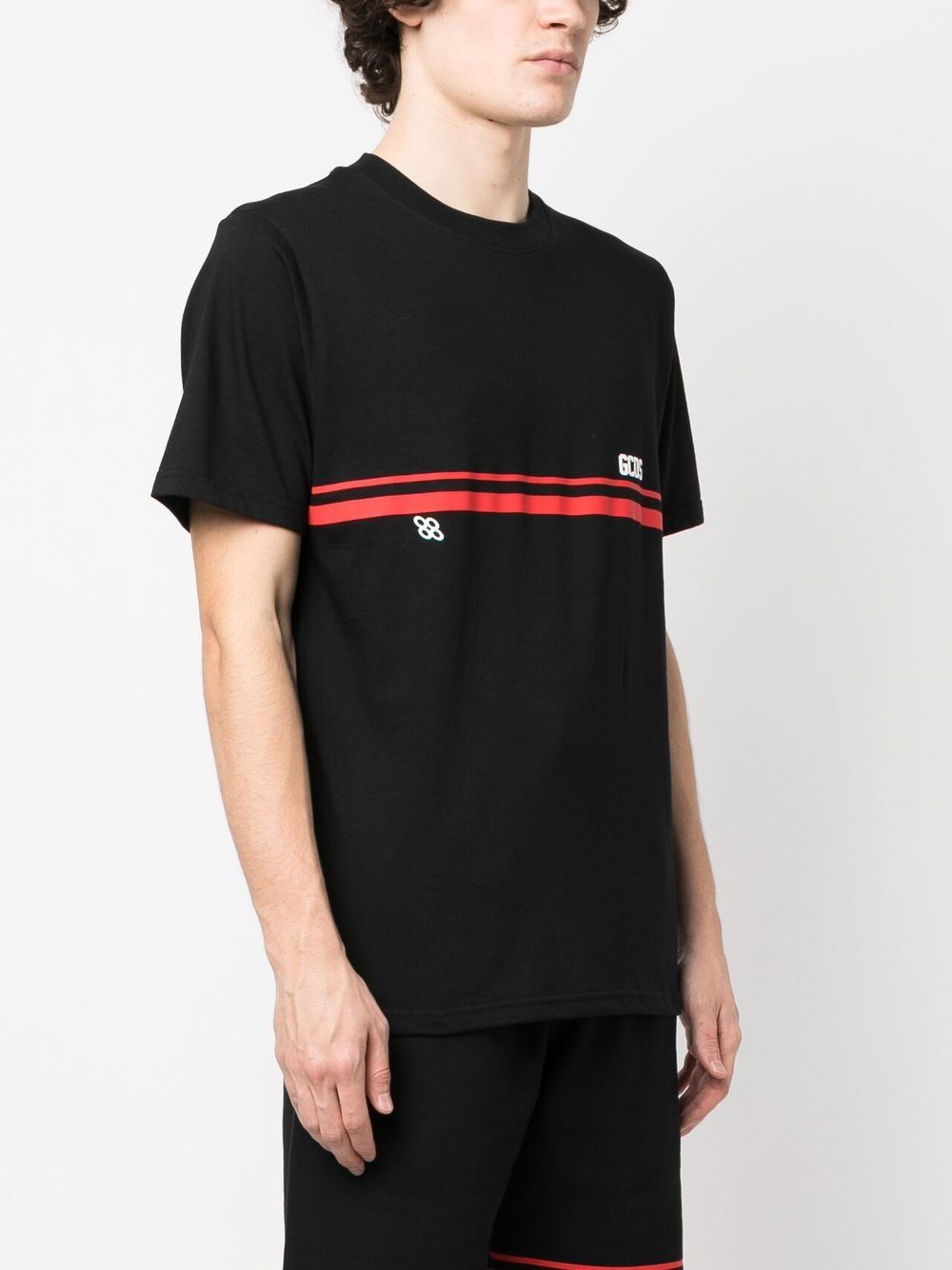 Shop Gcds Logo-print Short-sleeve T-shirt In Black