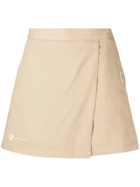 CHOCOOLATE logo-embroidered wrap shorts