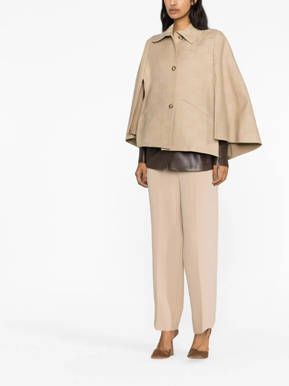 Max Mara Jas met enkele rij knopen Bruin