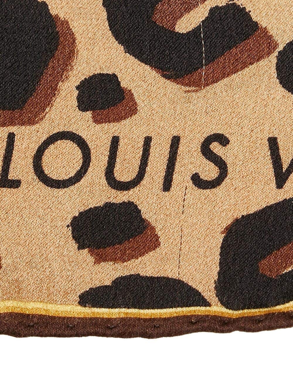 Louis Vuitton M72124 Silk Scarf Carre Monogram Leopard Brown Used from Japan