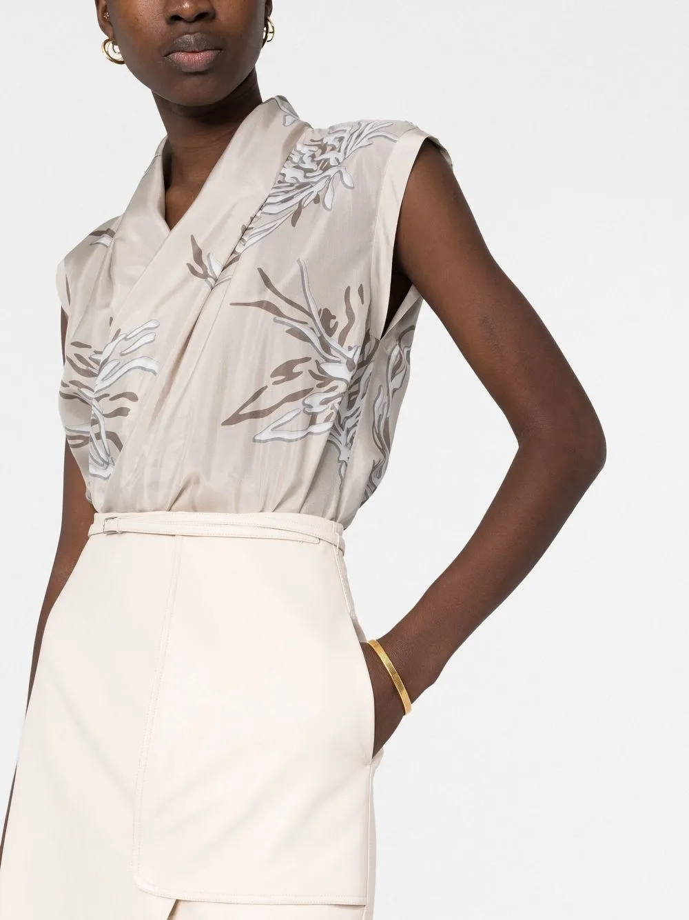 Brunello Cucinelli Marine Botanical-print Silk Wrap Blouse In Neutrals