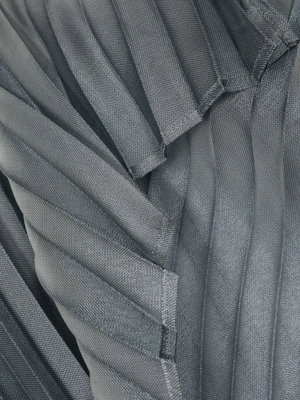 Giorgio Armani Fully-pleated Button Cape In Grey