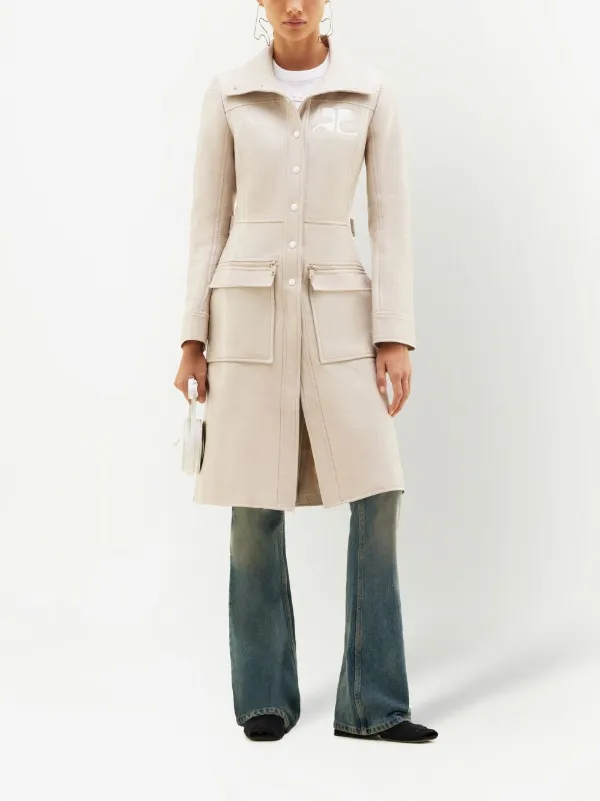 クレージュ　ロゴ刺繍トレンチコート Courrèges ロゴ トレンチコート | ニュートラル | FARFETCH JP