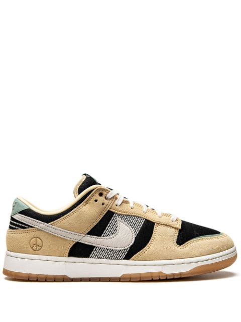 Nike Dunk Low SE "Rooted In Peace" sneakers WOMEN