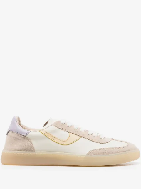 Moma tenis bajos con agujetas 