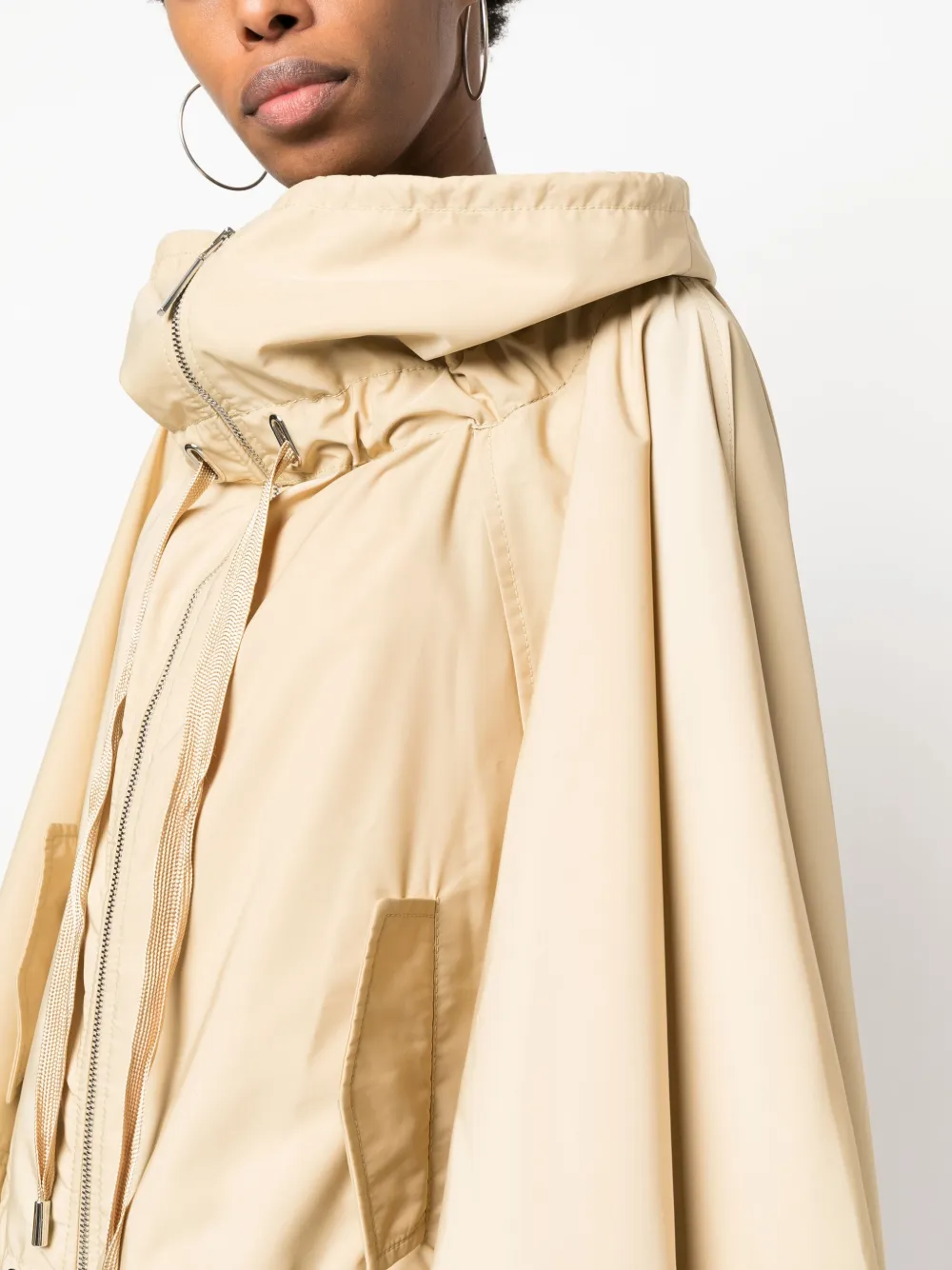 Alberta Ferretti Parka met hoge hals Beige